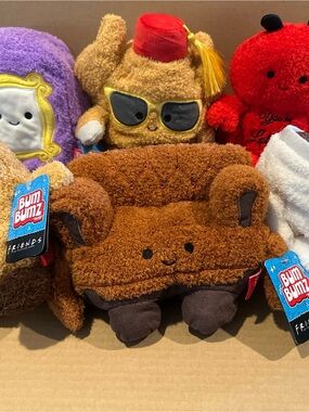 Bum Bumz Tv Friends Plush Set Of 6 Lobster, Guitar, Peephole, Turkey, Cup, Couch